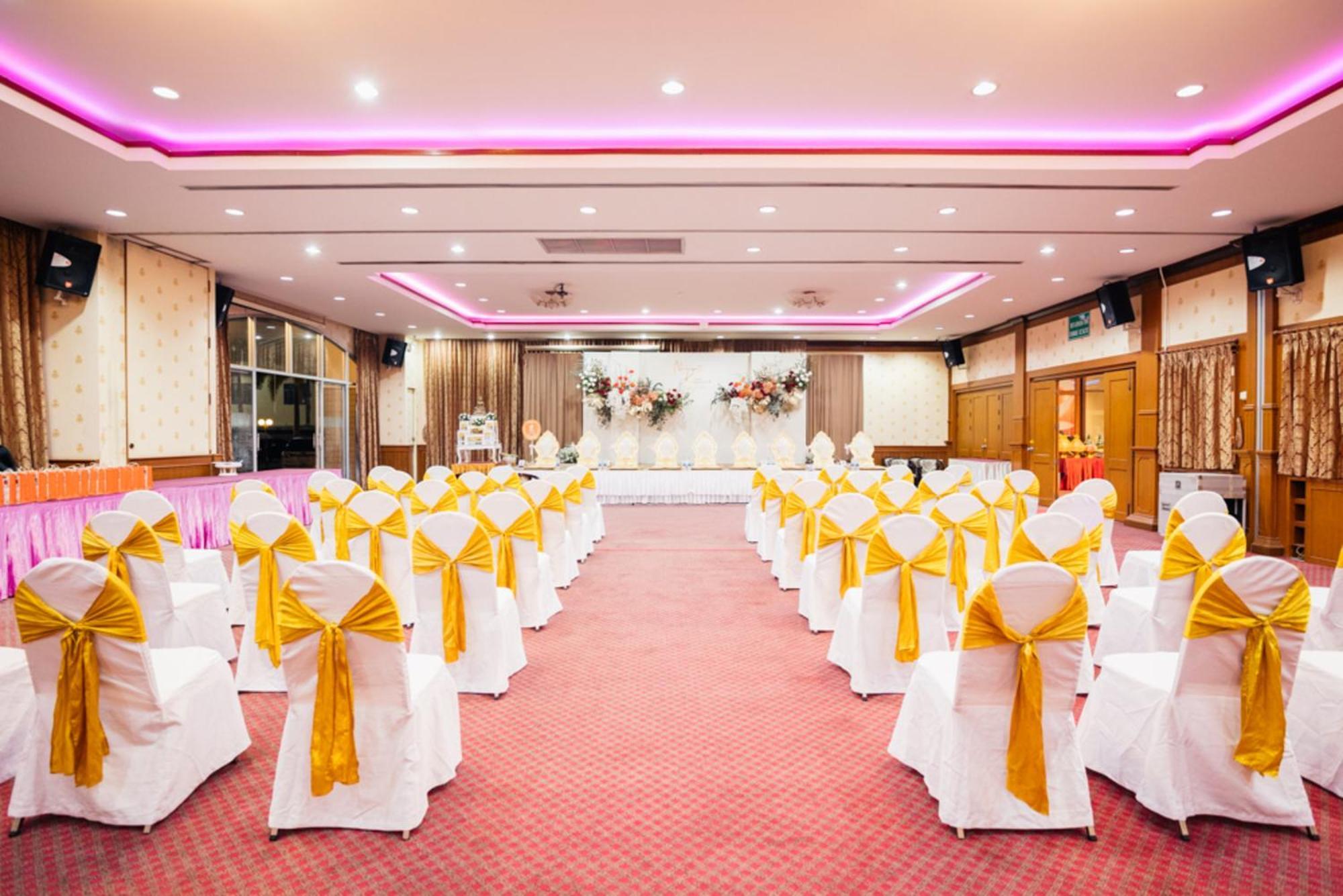 Chumphon Gardens Hotel Exterior foto