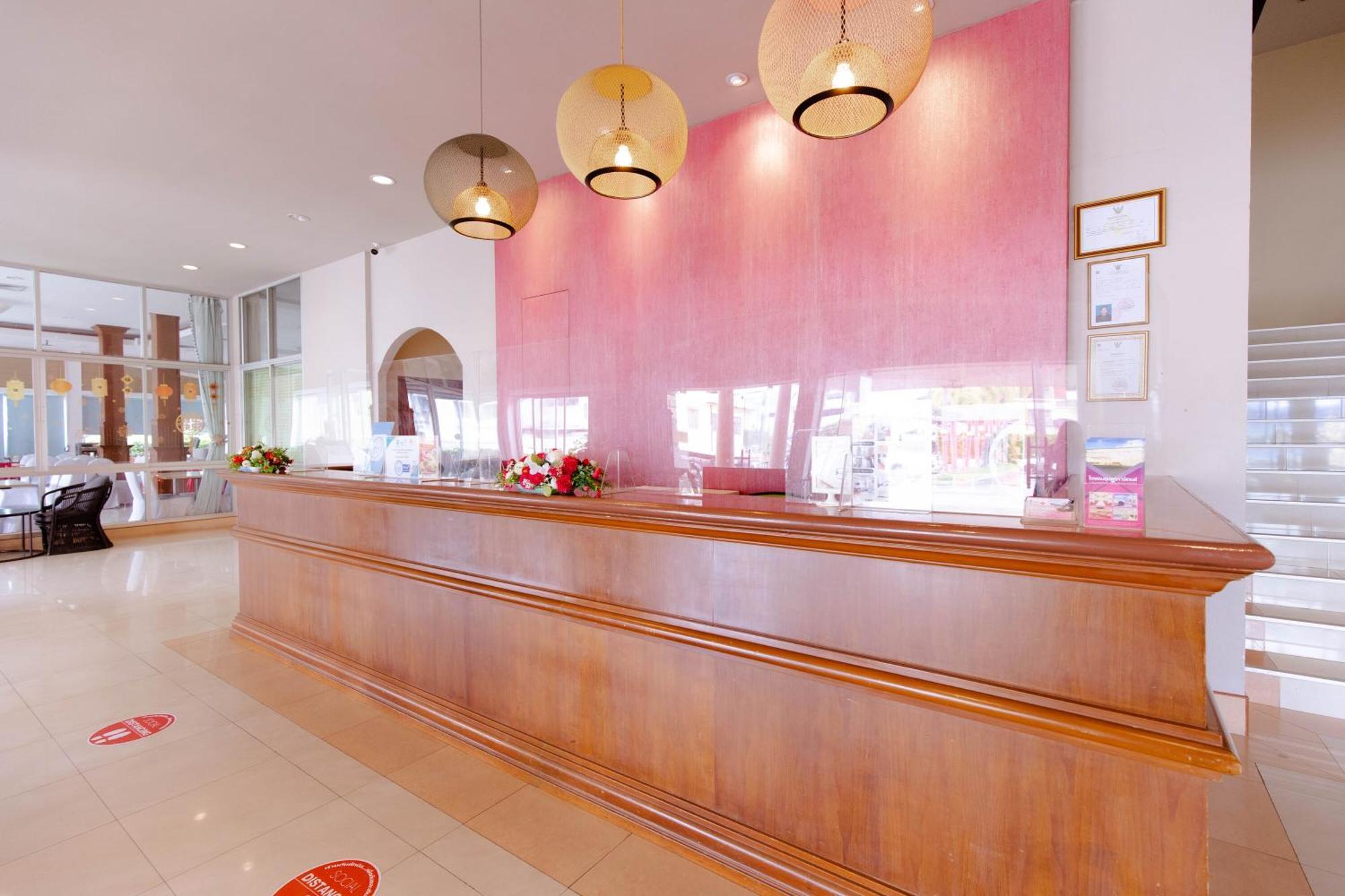 Chumphon Gardens Hotel Exterior foto